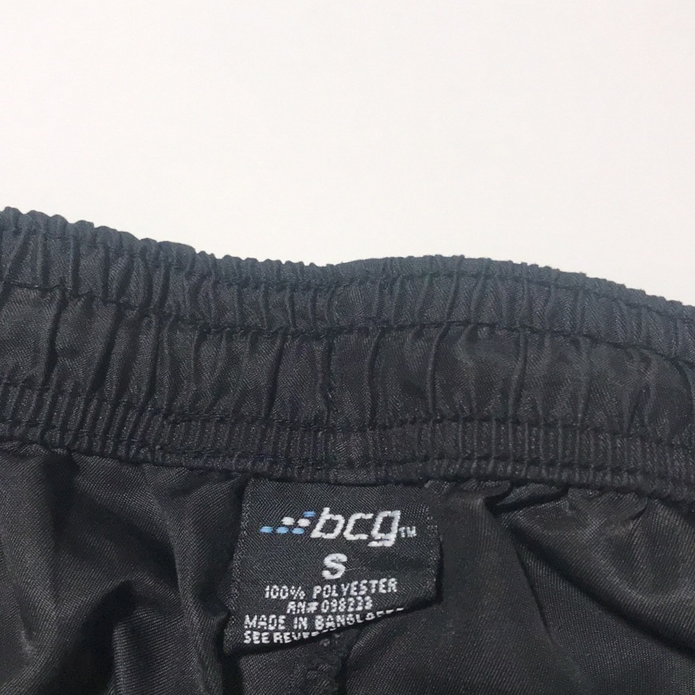 Pink striped running shorts - Picture 3 of 4